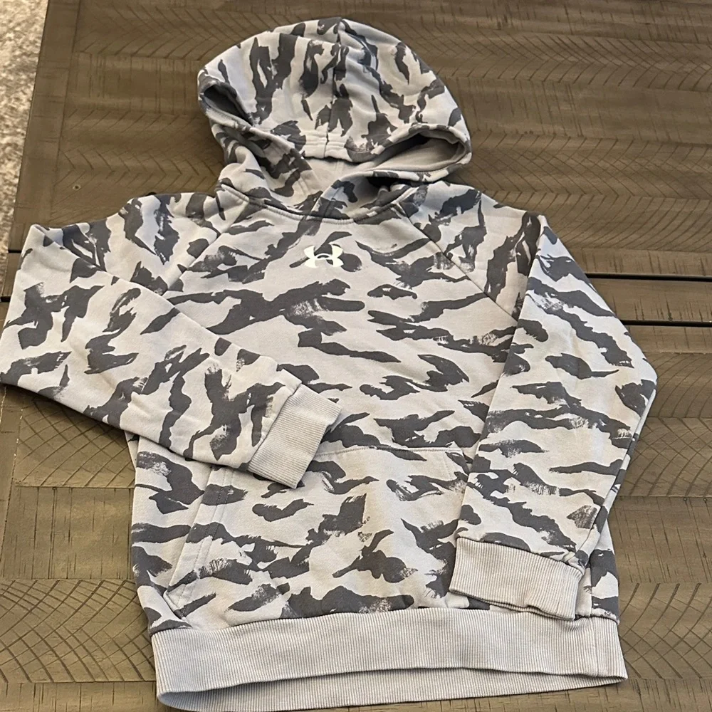 Under Armour Kids Camo Hoodie - Black and Gray